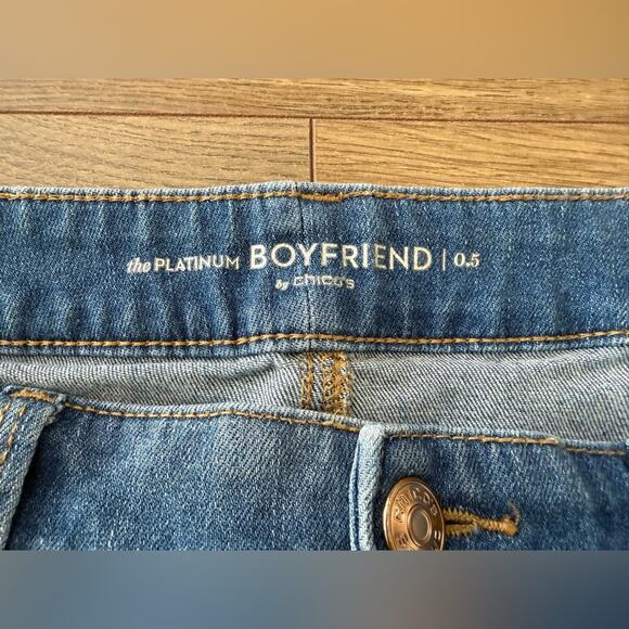Chico’s Platinum Boyfriend Ankle Jeans Size 0.5 (6) - Picture 5 of 10